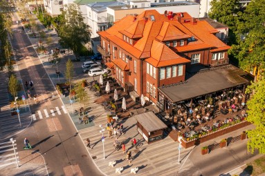 Õhtusöök restoranis Wesset #11