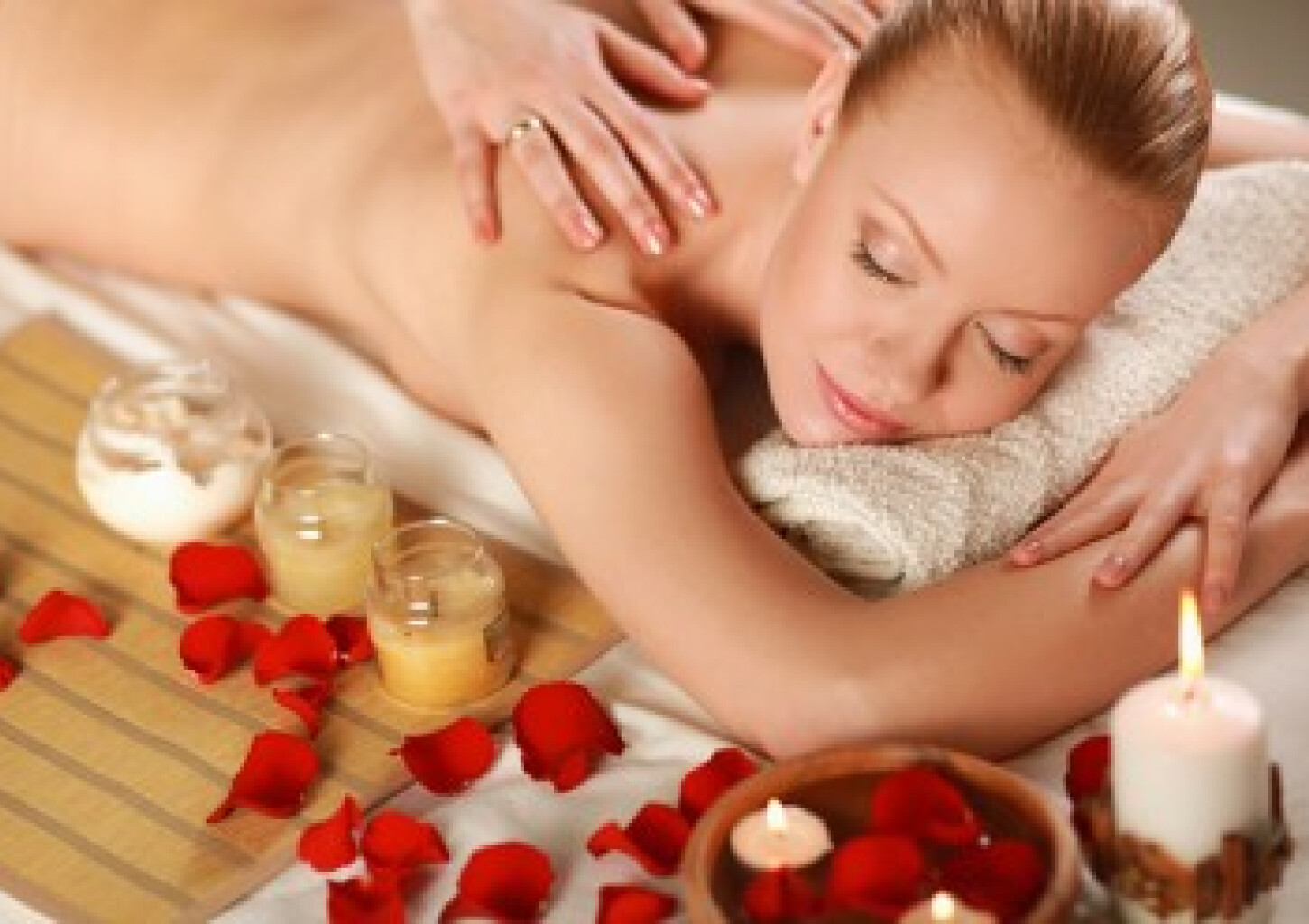 Тайский массаж с ароматическими маслами