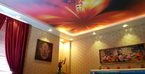 Тайский массаж с ароматическими маслами #2