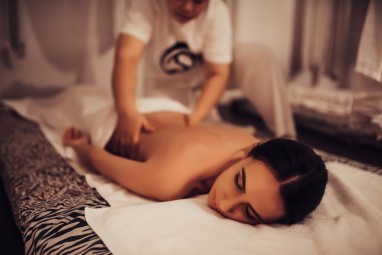 Ehtne Tai massaaž aromaatsete õlidega #4