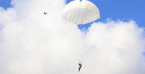 Самостоятельный прыжок с парашютом + видео #1