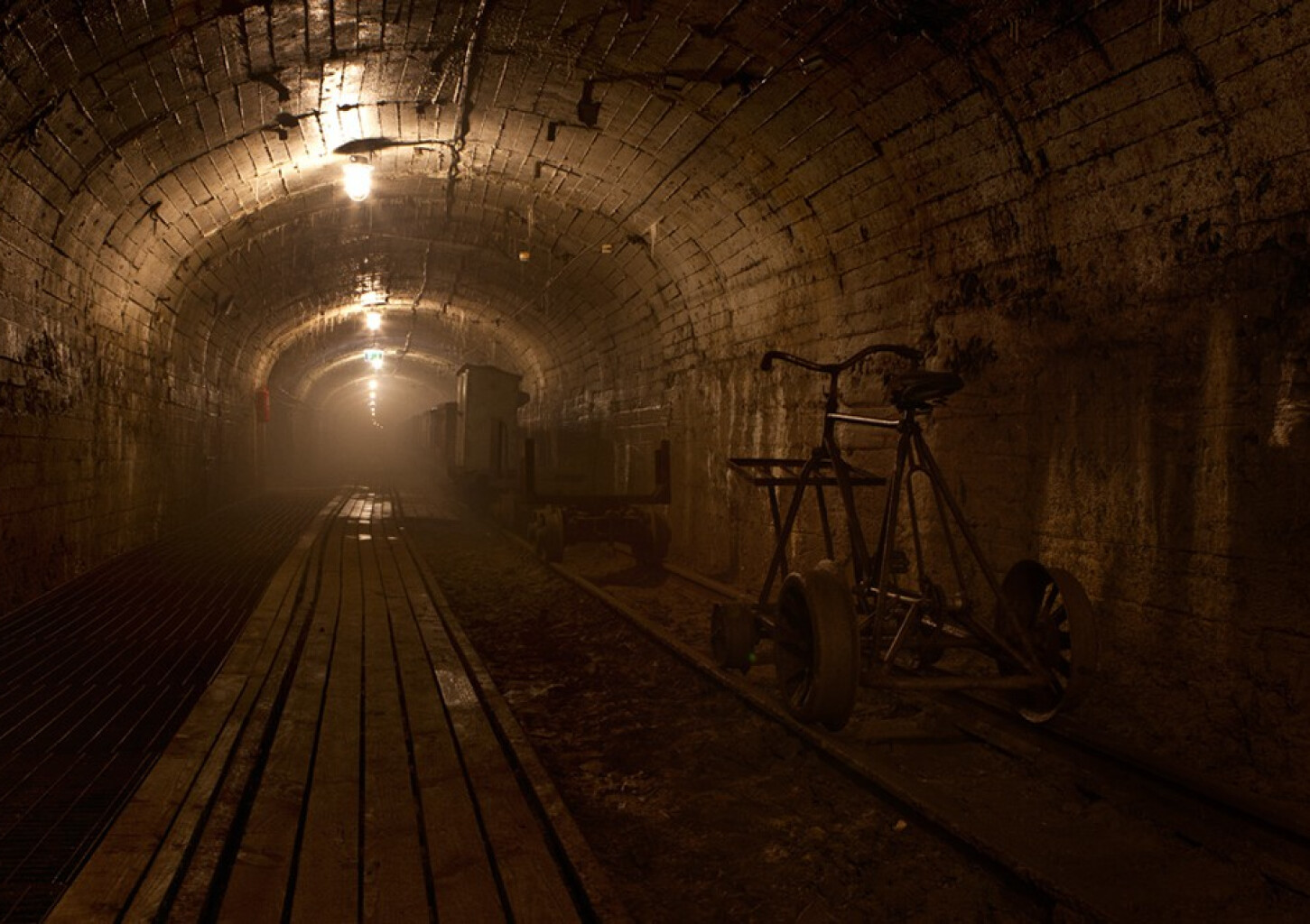 Подземная экскурсия от Эстонского музея-шахты