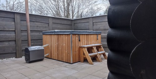 Kümblustünn Saunakülas Saue vallas