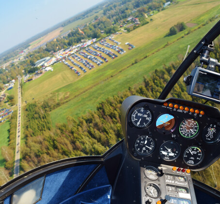 Helikopterilend Tallinnas kauni linnavaatega