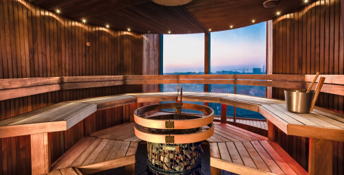 Kordumatu vaade linnale! Eksklusiivse päevaspaa külastus #1