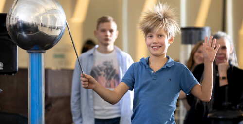 Energia avastuskeskus. Juuksed püsti. Fotograaf Toomas Tuul