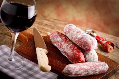 Сочетание вкусов! Вино и еда: Ветчина, салями и другие мясные продукты  #4