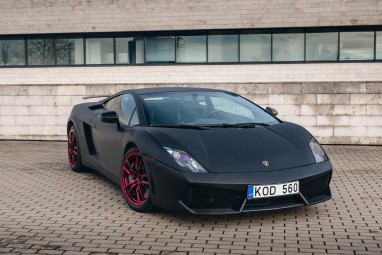 Ferrari vs Lamborghini sõiduelamus | Superdrive #6