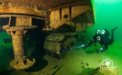 Ныряние в подводных развалинах тюрьмы  #3