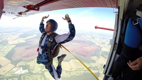 Курс обучения прыжкам с парашютом и самостоятельный прыжок на парашюте типа «крыло» #1