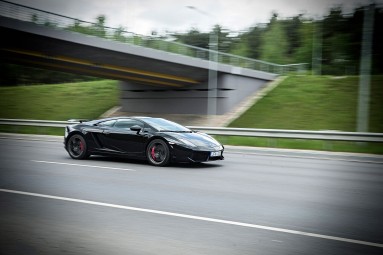 VIP! Tunneta Lamborghini Gallardo võimsust maanteel  #4