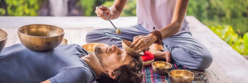 Unikaalne helimassaaž Tiibeti laulvate kaussidega paarile #4