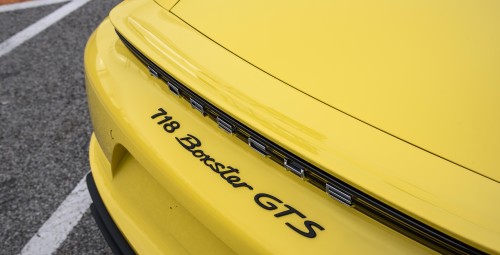 Захватывающая езда за рулем Porsche 718 Boxster GTS 4.0 #10