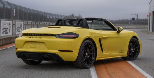 Захватывающая езда за рулем Porsche 718 Boxster GTS 4.0 #9