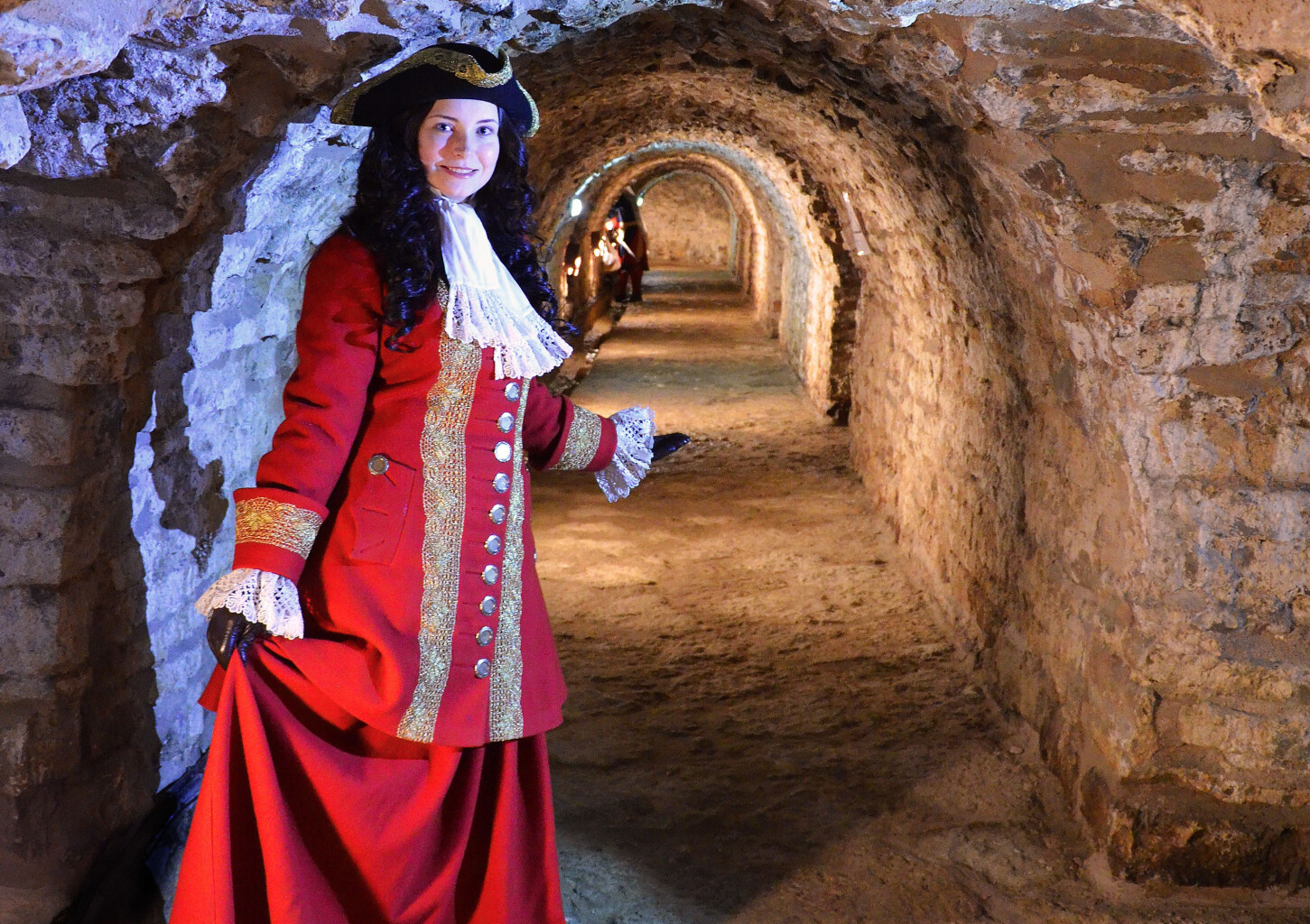 Прогулка через века по подземным ходам Нарвского бастиона Виктория