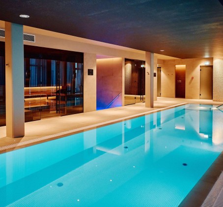 Mövenpick Hotel Tallinn majutuspakett koos kolmekäigulise õhtusöögiga