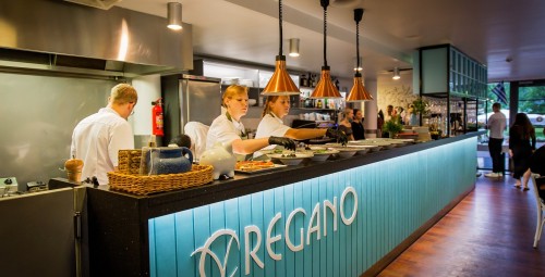 Õhtusöök kahele Pärnu Oregano restoranis #2