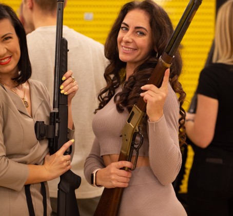 Стрелковый пакет "С другом" на стрельбище GunGarage