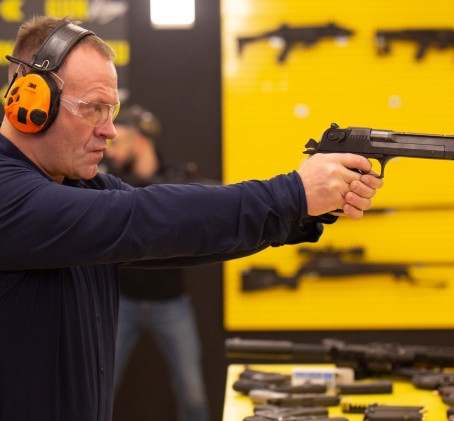 Стрелковый пакет в тире «Американские горки» в тире GunGarage
