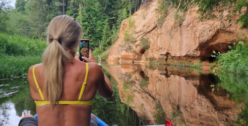 Поход на каноэ или байдарках вдвоем по живописной реке Ахья