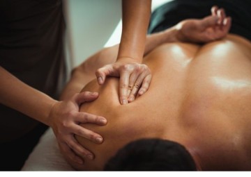 Спортивный массаж в Oldtown Massage Center #5