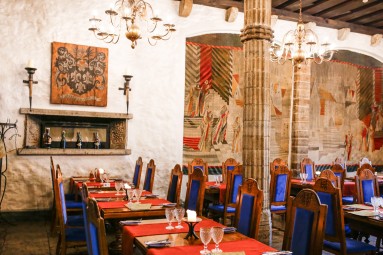Атмосферный средневековый ужин в ресторане Peppersack #3