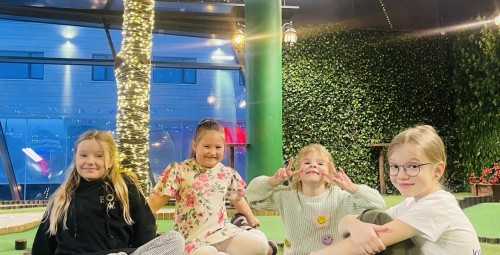 Sünnipäevapidu Park Minigolfis lapsele koos Babyback söögiga #4