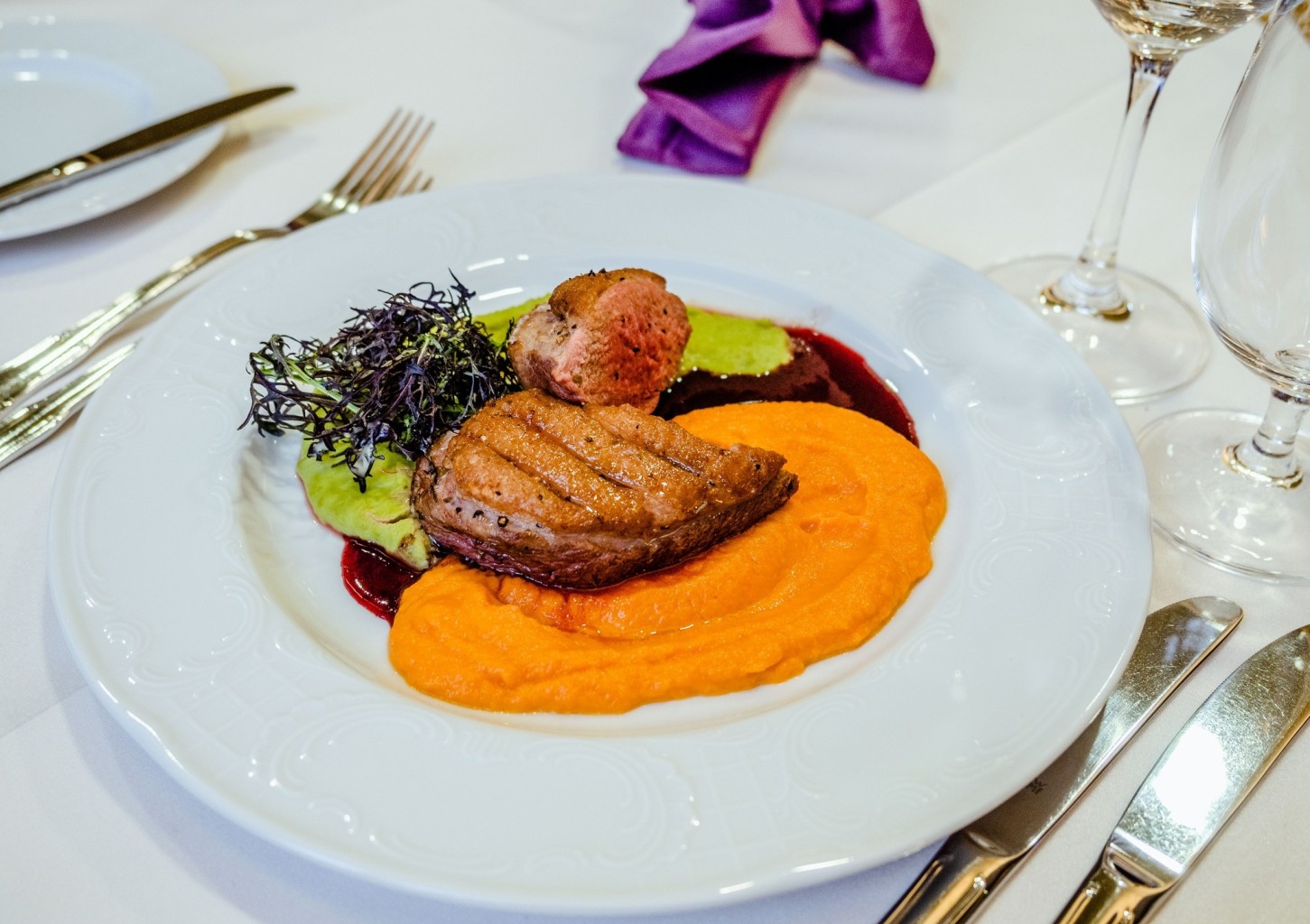 Õhtusöök ühele restoranis Scheeli