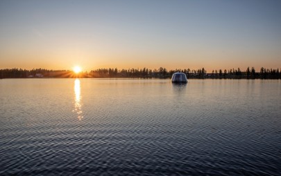 Öö ujuvas klaasist iglus Rootsis, Peace & Quiet Nature Hotel #3