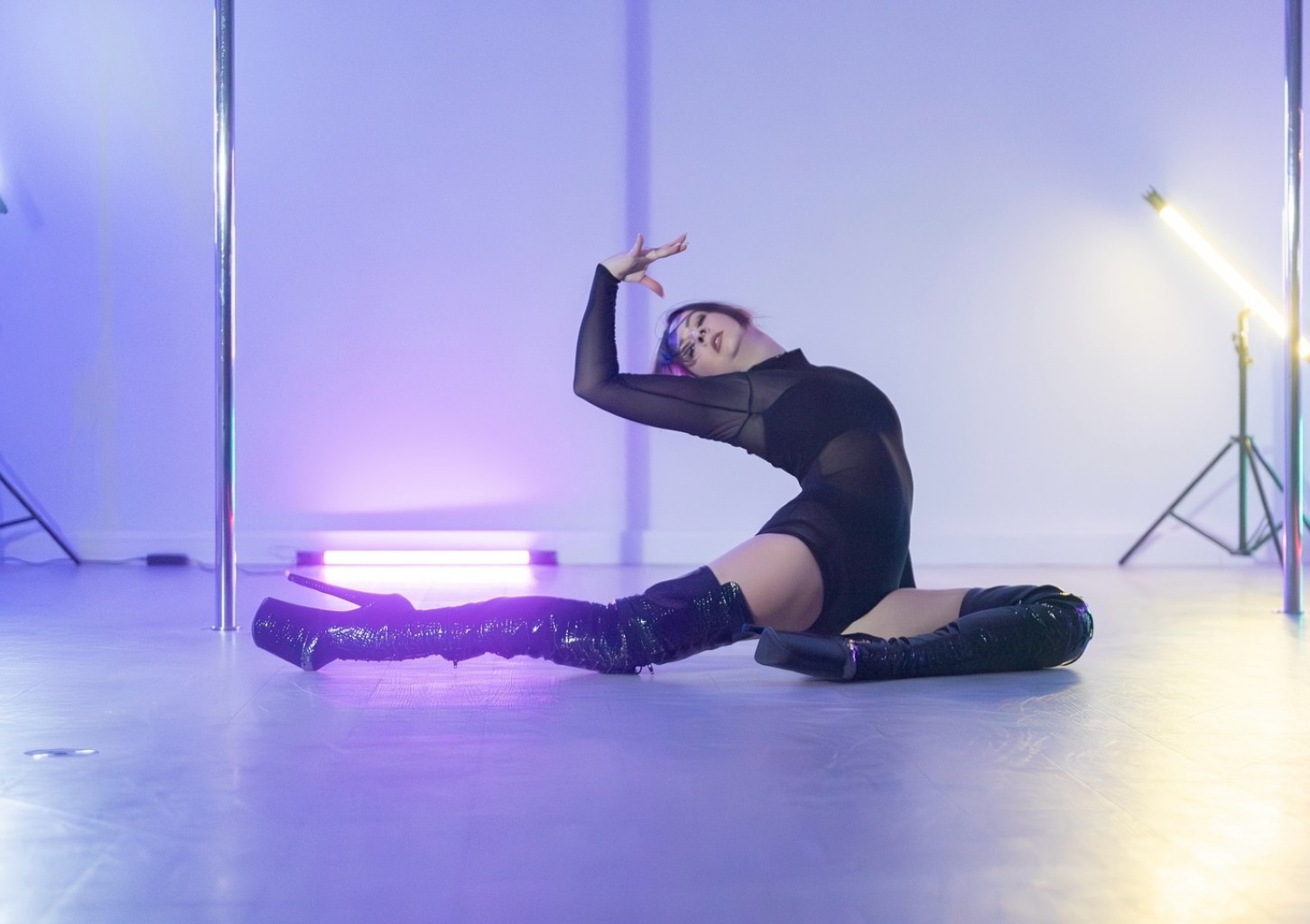 Тренировка в танцевальной студии Rekap Woman Space