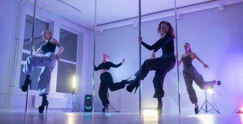 Тренировка в танцевальной студии Rekap Pole Space #3