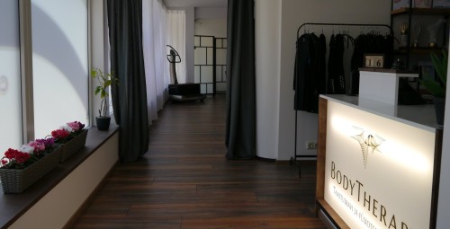 Seljateraapia elektrilisel seljamatil BodyTheraphy salongis Tallinnas #5