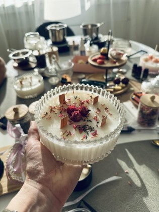 Chandelle Handicraft küünalde valmistamise töötuba seltskonnale