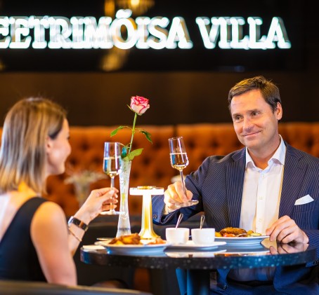 Nädalavahetuse romantikapakett "Me2" Premium toas Viljandis