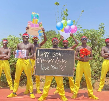Videotervitus Aafrikast "Aafrika päikese meeskond"