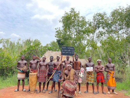 Videotervitus Aafrikast "Aafrika hõim Tumba-Jumba"