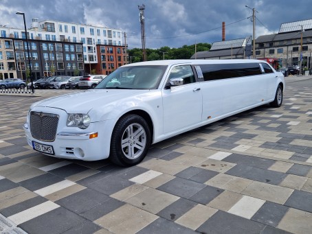 Luksuslik sõit limusiiniga (1h)