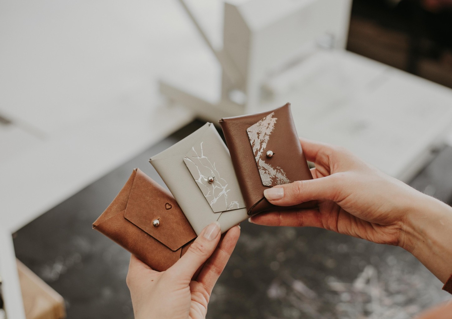 Мастерская по изготовлению картхолдера