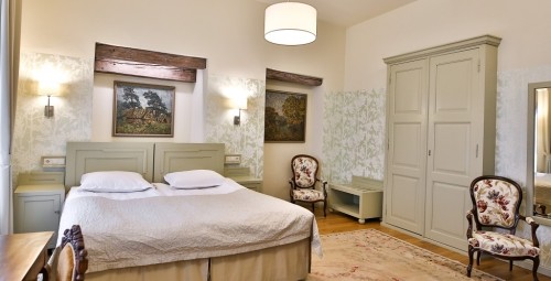 Романтический пакет для двоих в номере Deluxe отеля Antonius #1