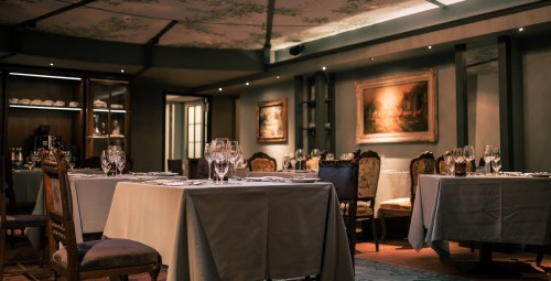 Романтический пакет для двоих в номере Deluxe отеля Antonius #2