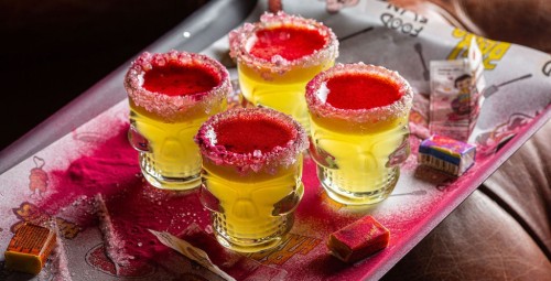 Maitseelamus restoranis Bad Habits #3