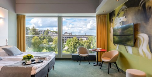 Stiilne linnapuhkus Tartu südalinnas Standard Premium tuba #1