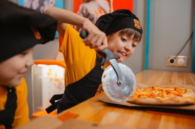 Празднование дня рождения и мастер-класс по приготовлению пиццы в Dodo Pizza #3