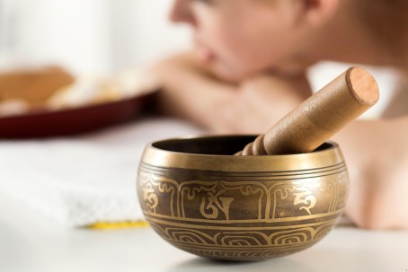 Unikaalne helimassaaž Tiibeti laulvate kaussidega | 30 min