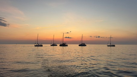 Морской круиз на яхте Carp Diem