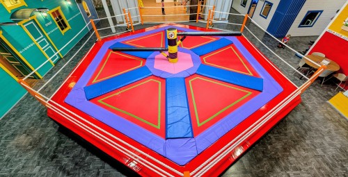 Lohesaba Seikluslinnak lapsele jäätise ja pannkookidega #5