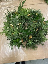 Мастер-класс по созданию рождественского венка #5