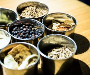 Мастер-класс по приготовлению джина – МОЖНО САМОМУ СДЕЛАТЬ ДЖИН! #9