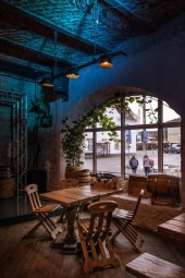 Romantiline õhtusöök pudeli veiniga kahele Beer Gardenis #7