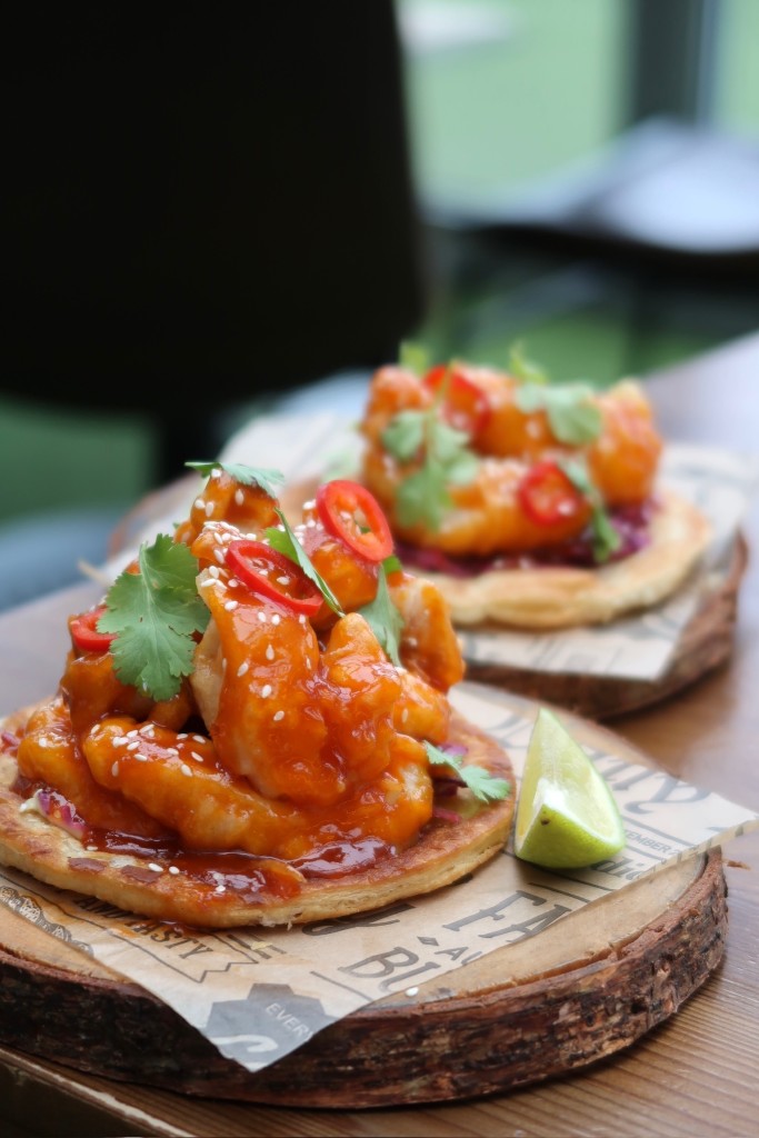 Двухблюдный ужин для двоих в ресторане RIBI